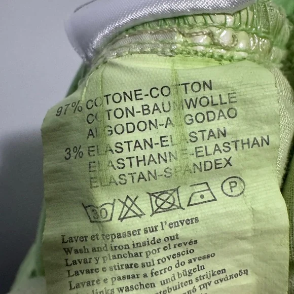 Q2 Green Cargo Pants - Picture 14 of 15